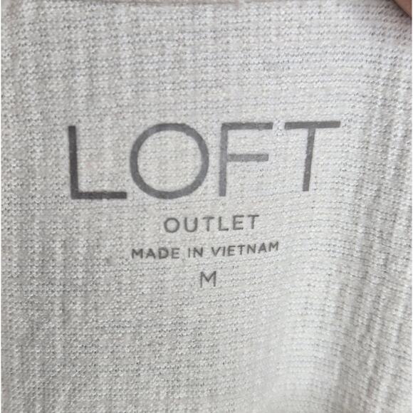 LOFT Outlet Bone White Flutter Sleeve Blouse Soft Cotton Poly Blend Size Medium - Picture 5 of 6
